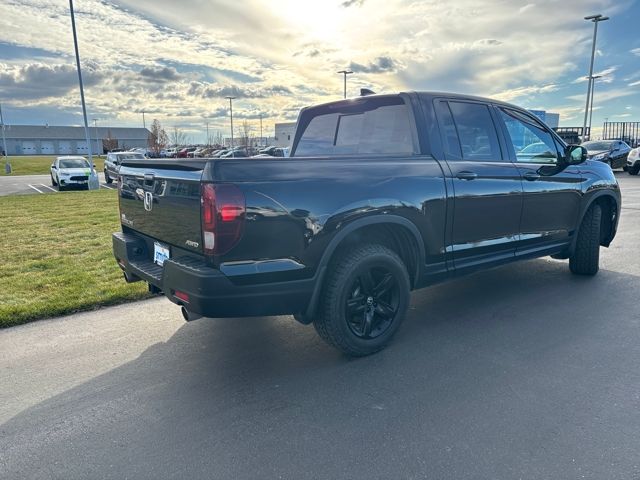2022 Honda Ridgeline Black Edition photo 2