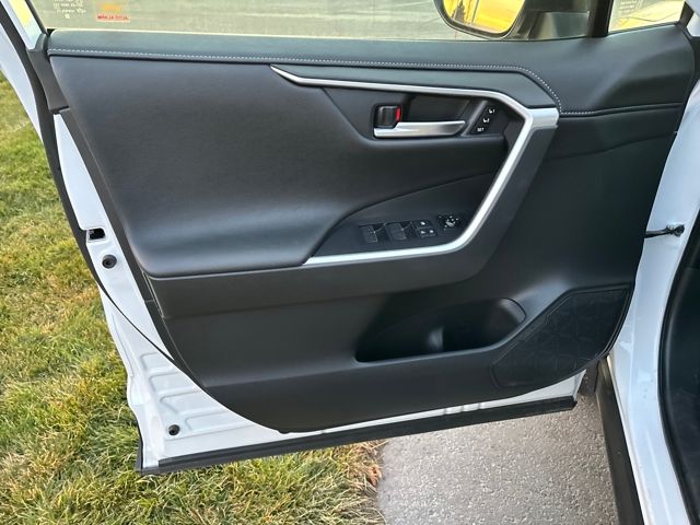 2024 Toyota RAV4 Limited - Photo 10