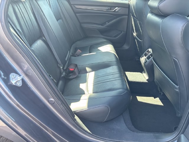 2022 Honda Accord Hybrid EX-L - Photo 24