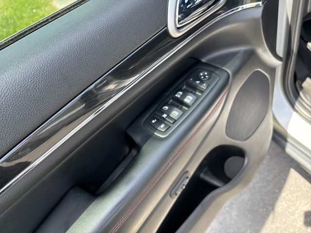 2017 Jeep Grand Cherokee Trailhawk - Photo 11