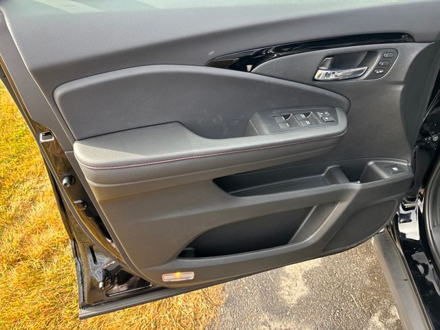 2026 Honda Ridgeline Black Edition - Photo 10