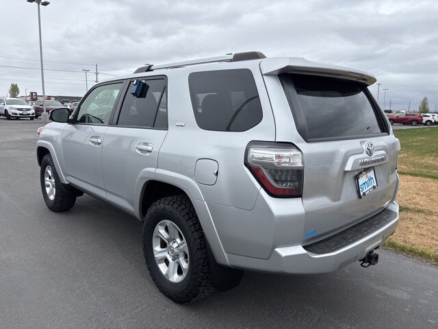 2020 Toyota 4Runner SR5 Premium photo 4