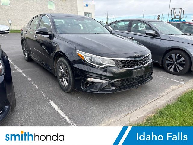 2020 Kia Optima LX AT's photo