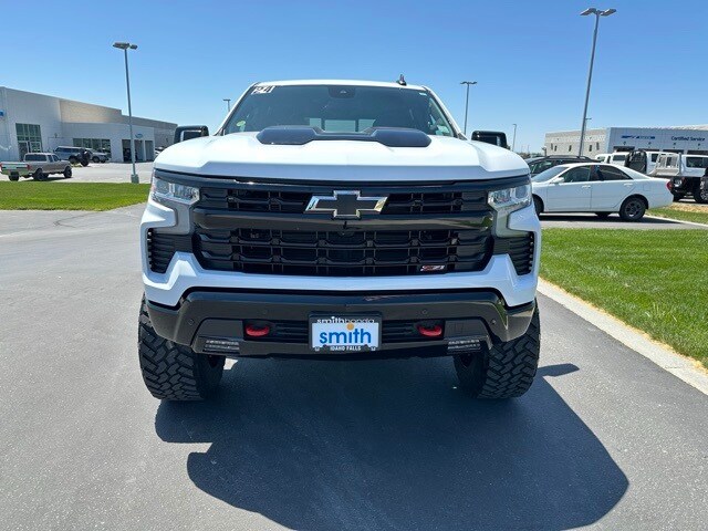 Used 2024 Chevrolet Silverado 1500 LT Trail Boss with VIN 3GCUDFED0RG254952 for sale in Idaho Falls, ID