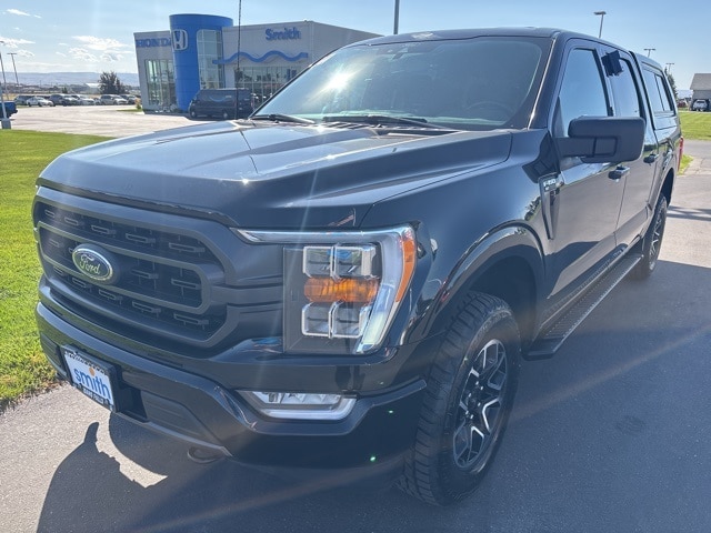2021 Ford F-150 XLT's photo