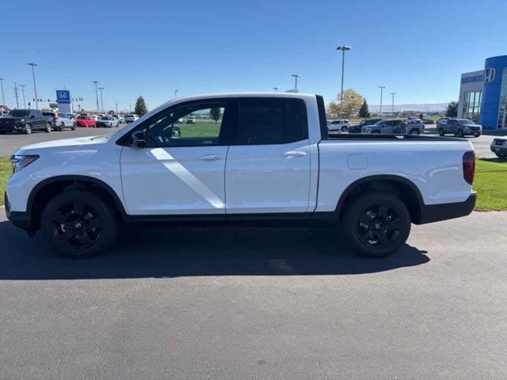 New 2026 Honda Ridgeline Black Edition Truck Crew Cab