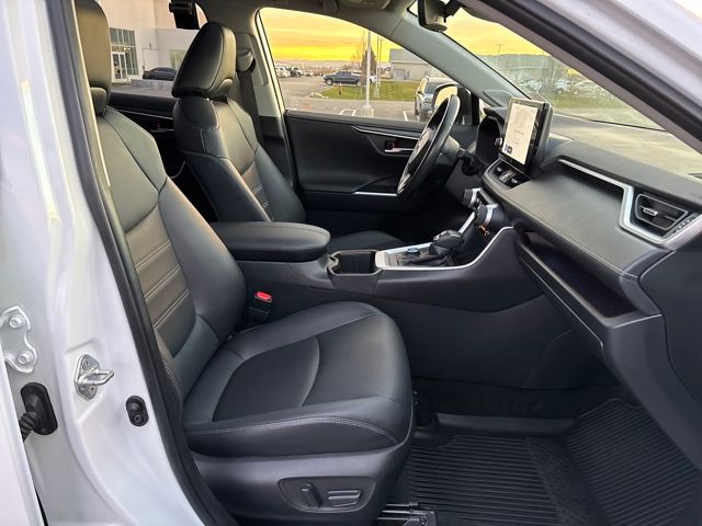 2024 Toyota RAV4 Limited - Photo 23