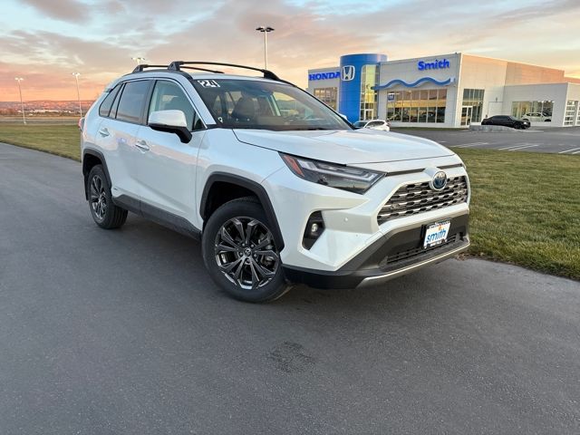 2024 Toyota RAV4 Limited's photo