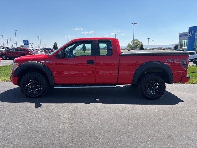 2014 Ford F-150 STX photo 2