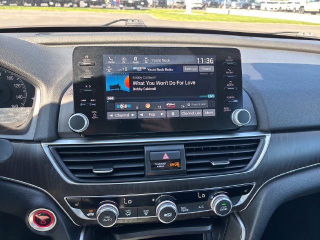 2022 Honda Accord Hybrid EX-L - Photo 19
