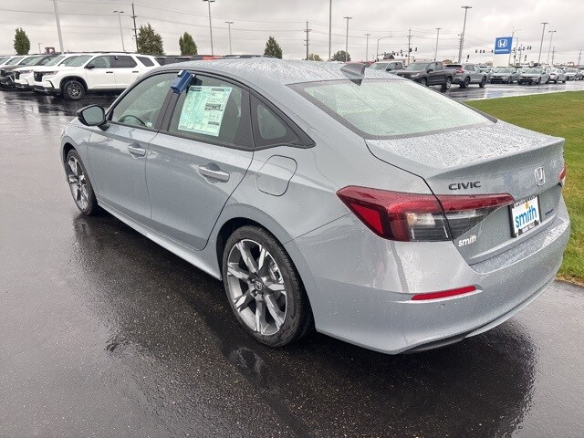 2026 Honda Civic Hybrid Sport Touring photo 3