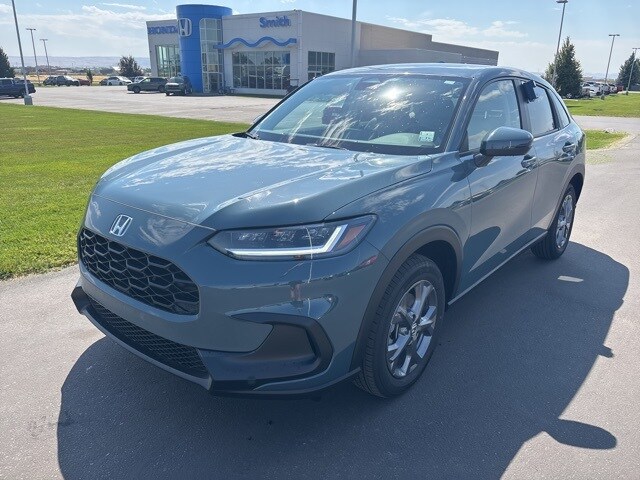 2026 Honda HR-V LX photo 2