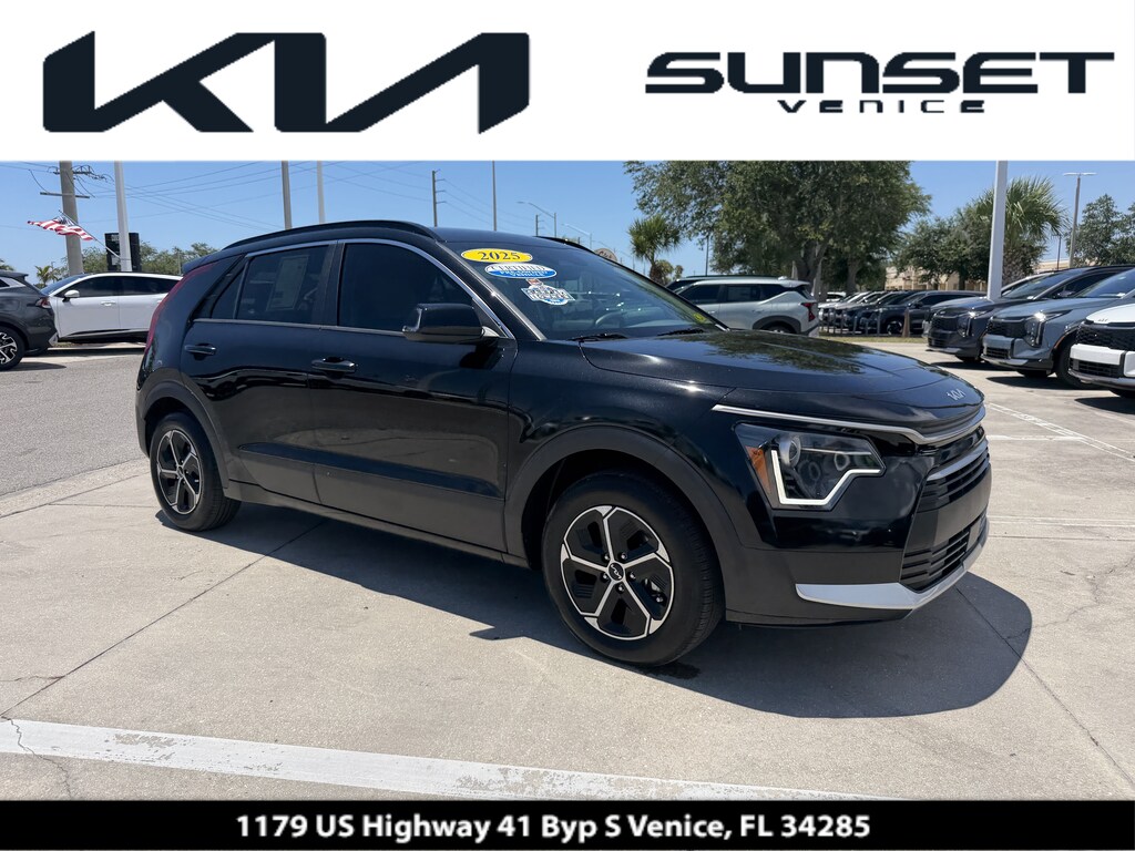 Certified 2025 Kia Niro EX SUV