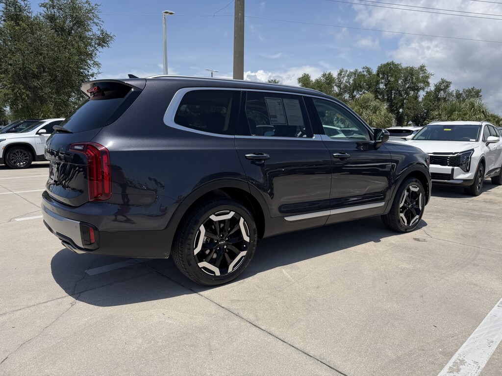 Certified 2025 Kia Telluride S SUV