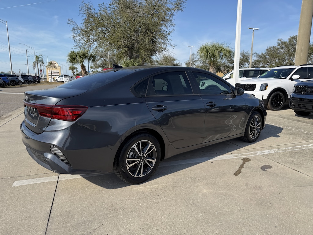 Certified 2023 Kia Forte LXS Sedan