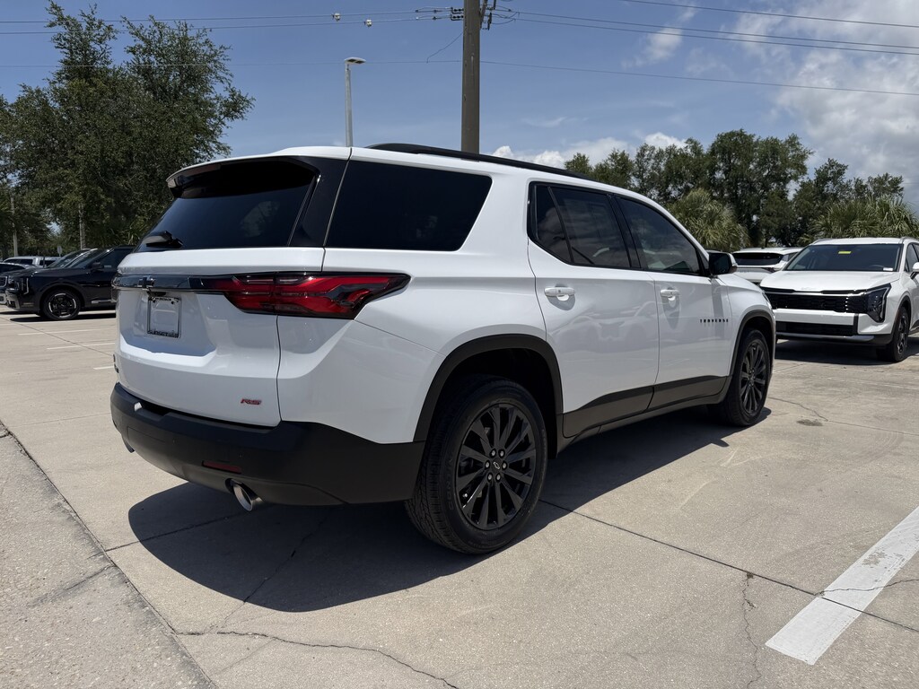 Used 2023 Chevrolet Traverse RS SUV