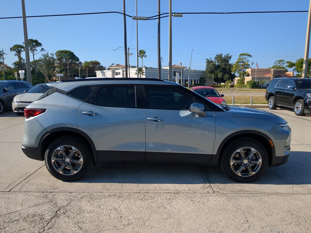 Used 2025 Chevrolet Blazer LT w/3LT SUV