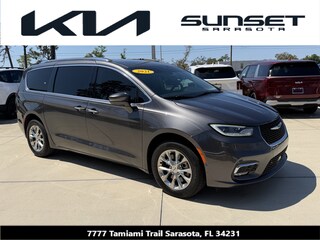 2021 Chrysler Pacifica Touring L Van Passenger Van