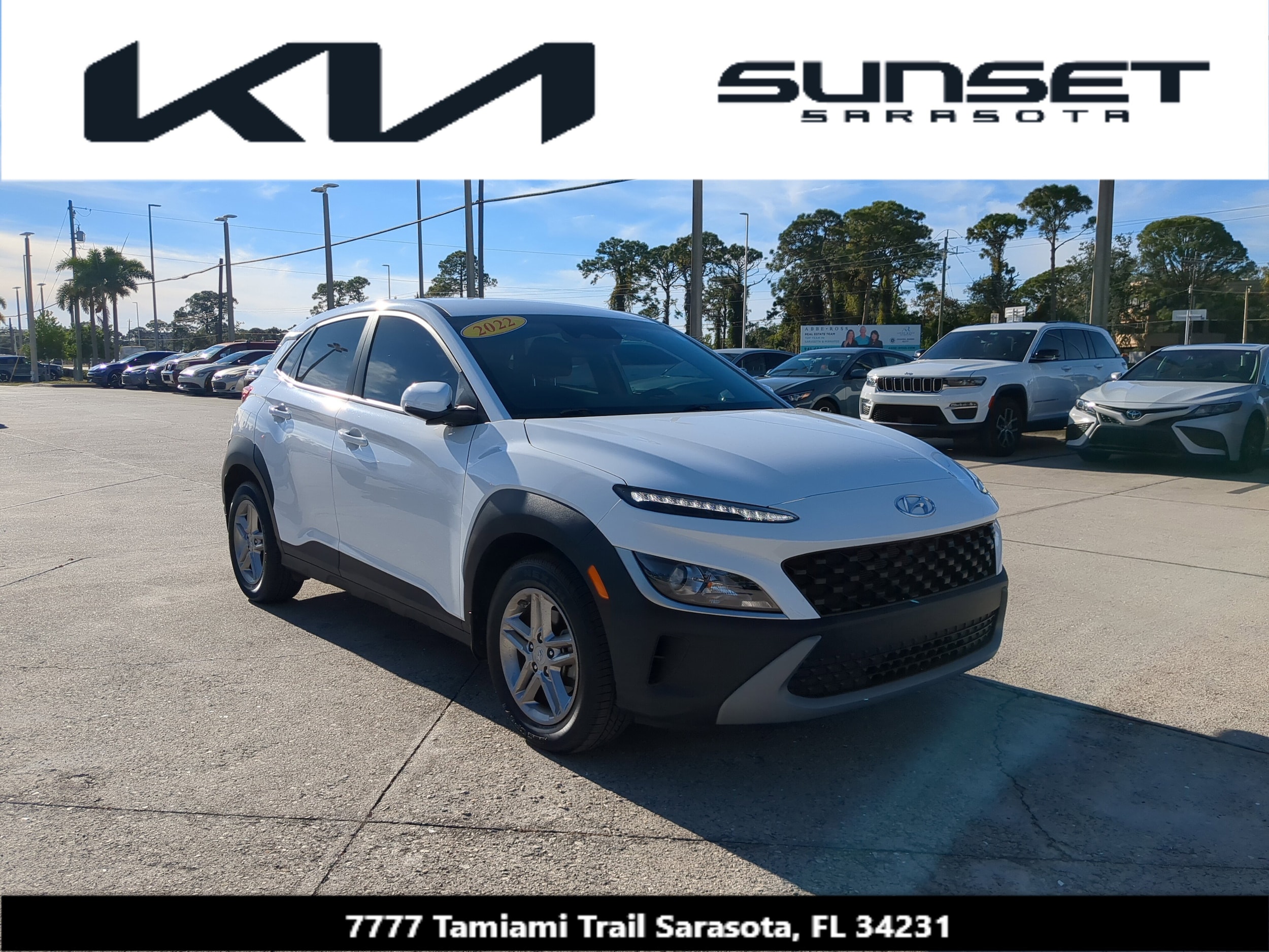 2022 Hyundai Kona SE's photo