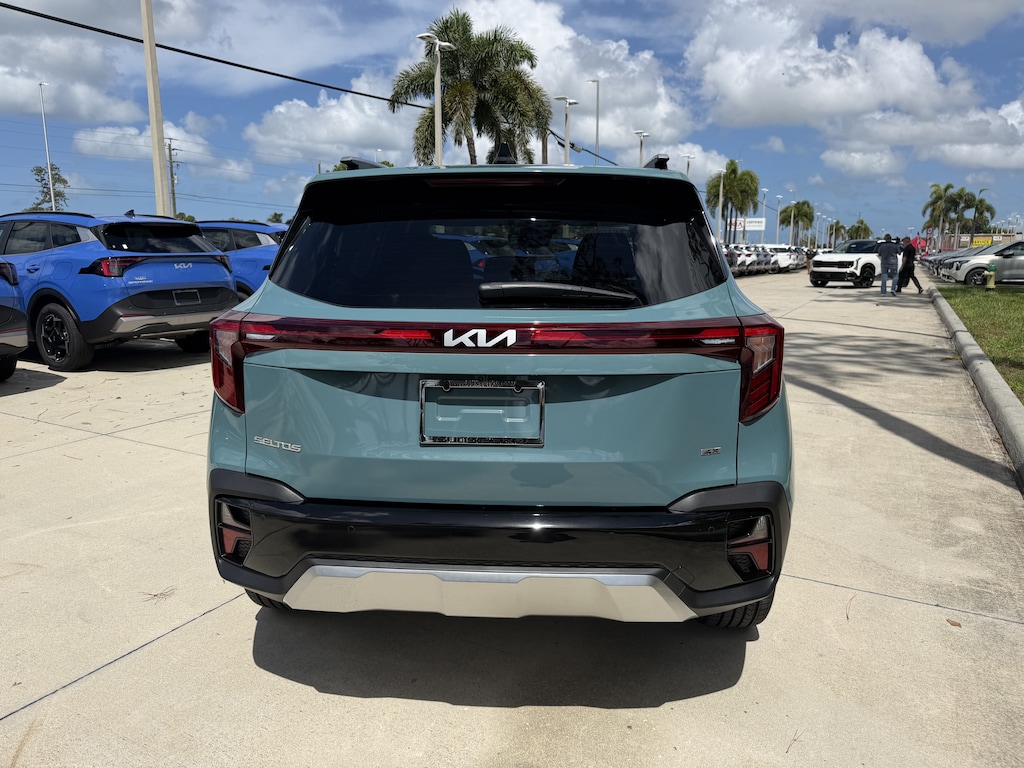 Certified 2025 Kia Seltos SX SUV