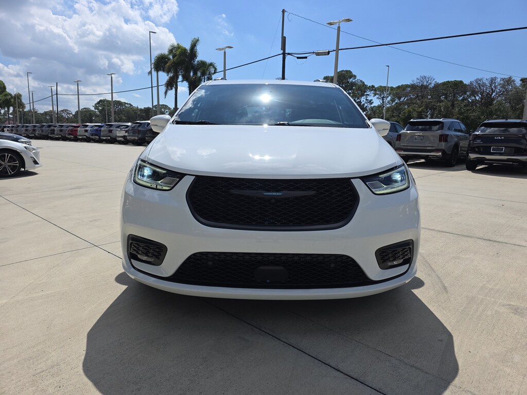 Used 2021 Chrysler Pacifica Hybrid Touring L Van Passenger Van