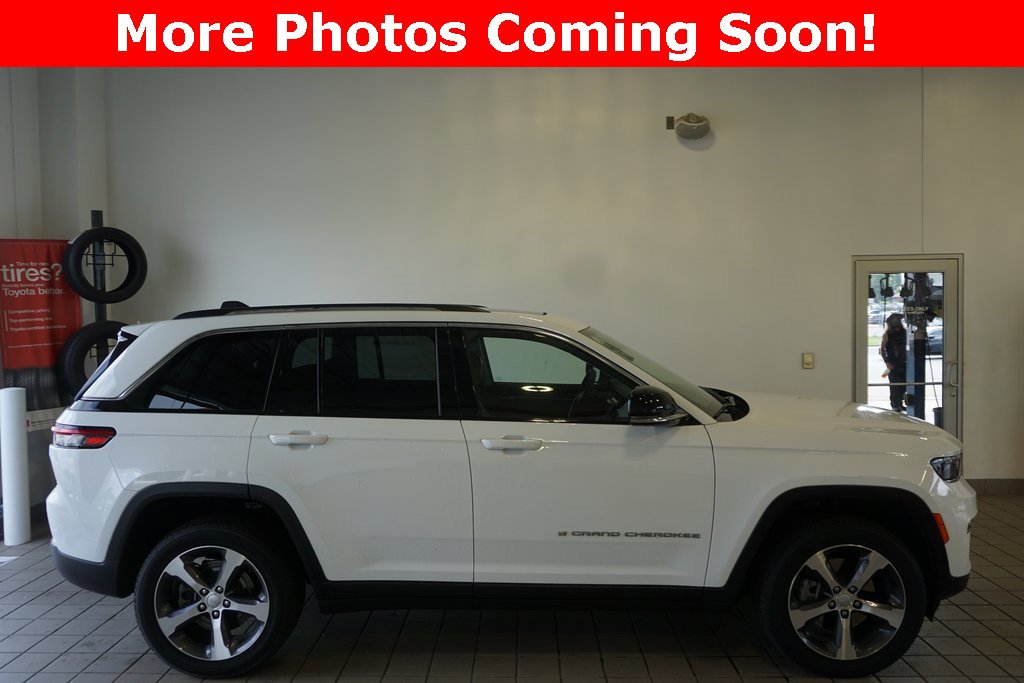 2023 Jeep Grand Cherokee 4xe Base photo 2