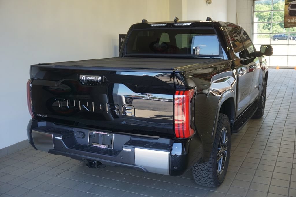2026 Toyota Tundra Limited - Photo 18