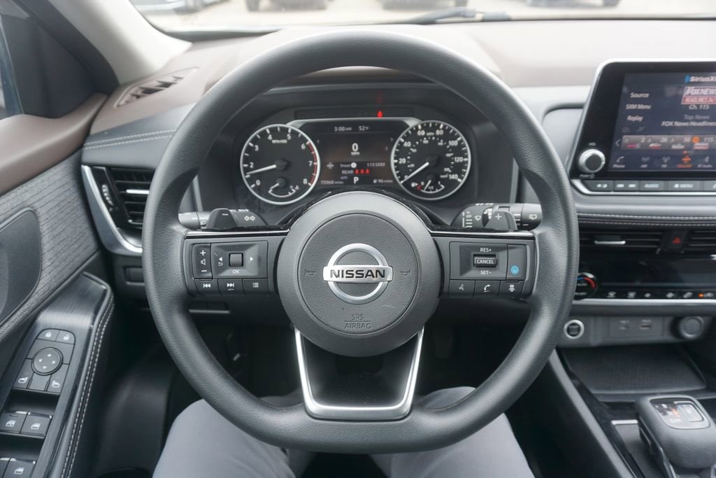 Used 2021 Nissan Rogue SV SUV
