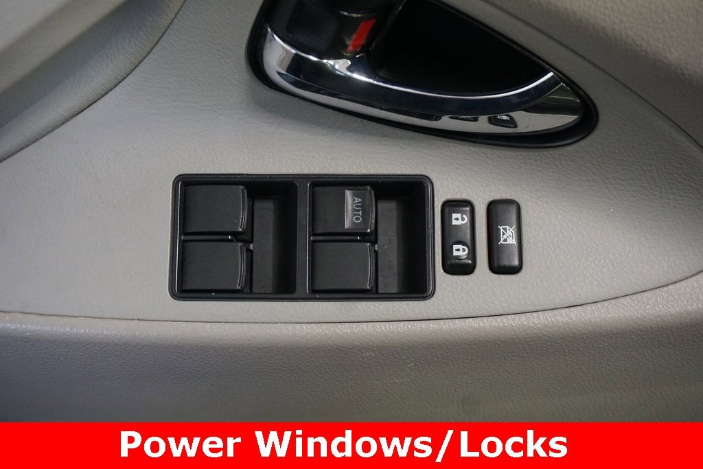 Used 2009 Toyota Camry LE Sedan