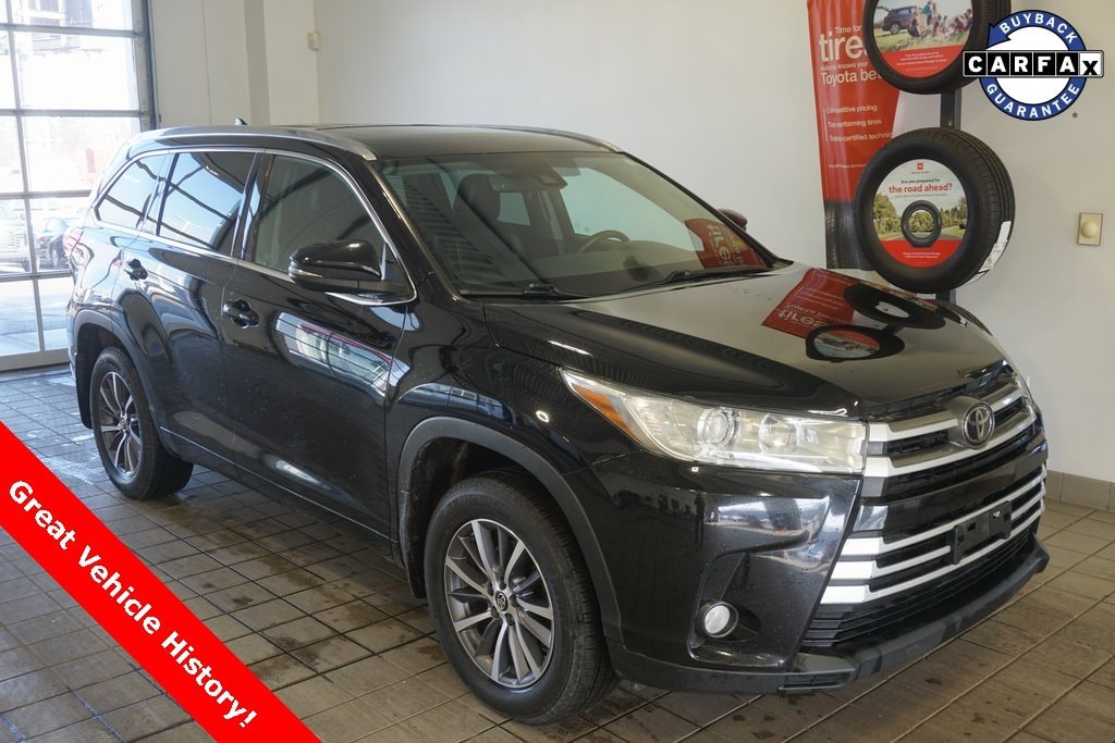 Used 2018 Toyota Highlander XLE V6 SUV
