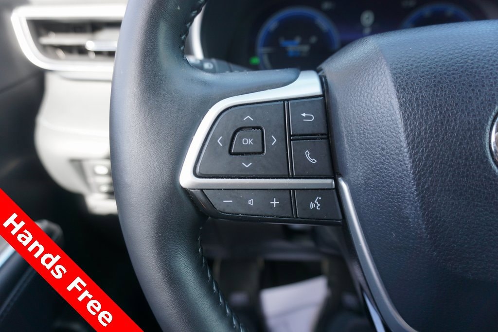 Used 2023 Toyota Highlander Hybrid Platinum SUV