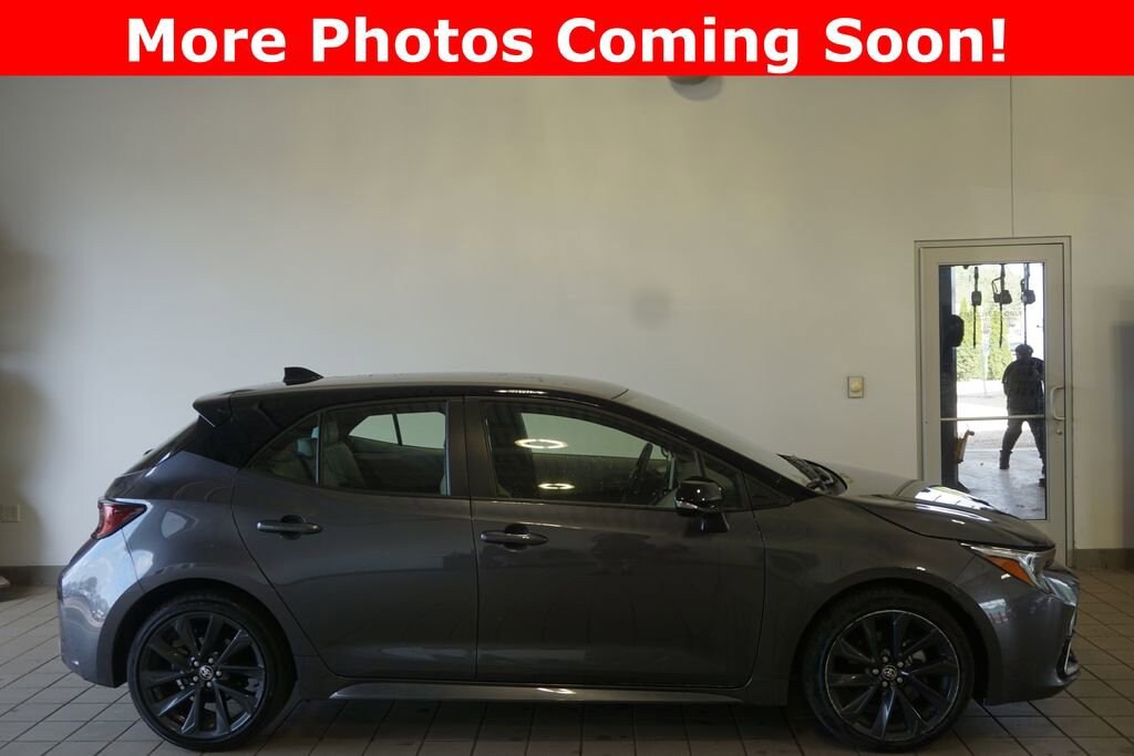 Used 2025 Toyota Corolla Hatchback XSE Hatchback