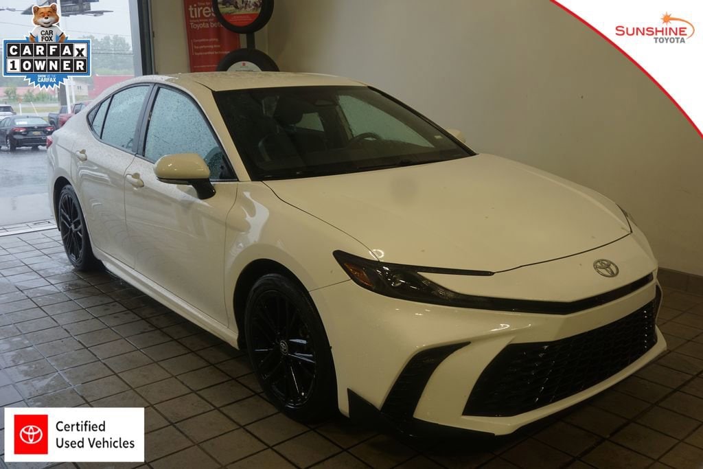 2025 Toyota Camry Sedan 