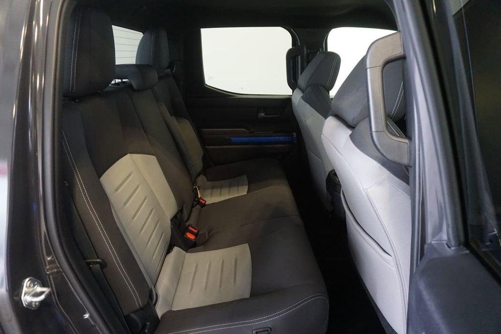 2025 Toyota Tacoma TRD Off Road - Photo 21