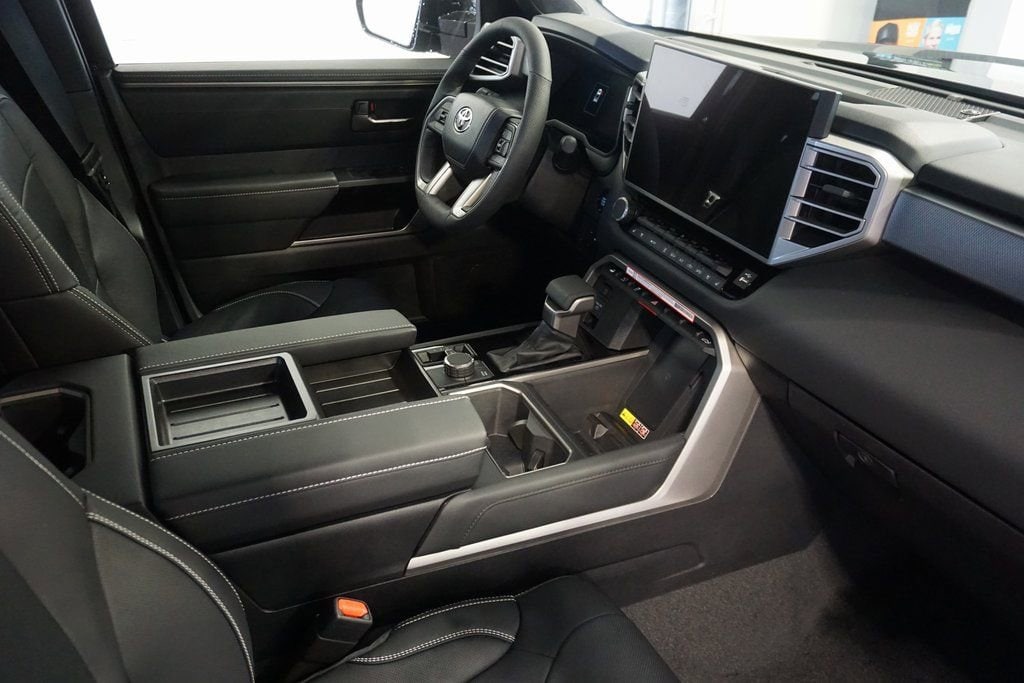 2026 Toyota Tundra Limited - Photo 27