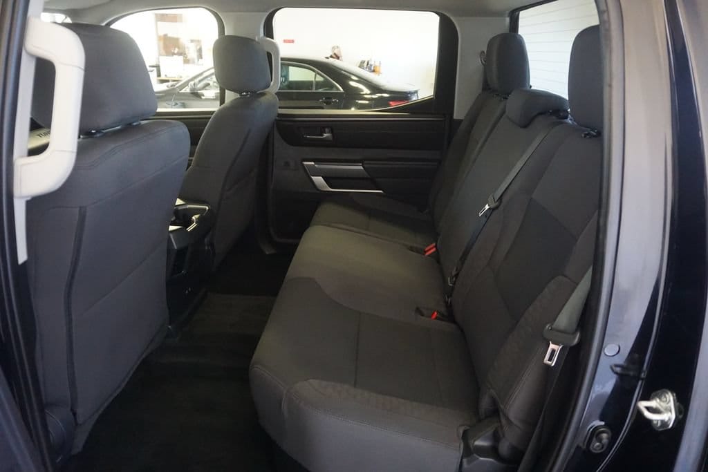 2024 Toyota Tundra SR5 - Photo 18