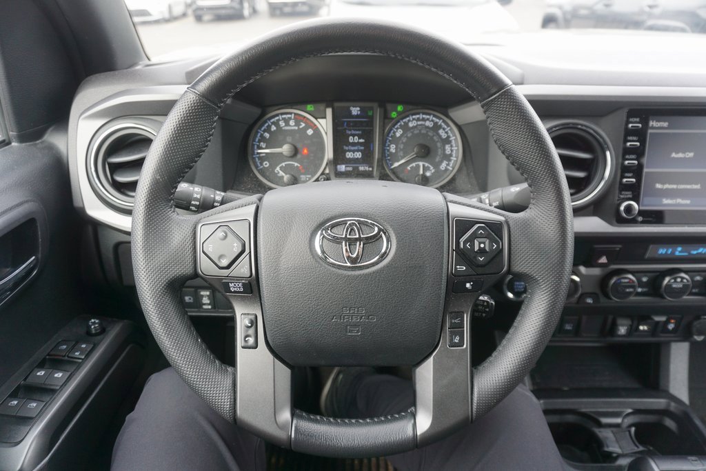 2023 Toyota Tacoma TRD V6 photo 2