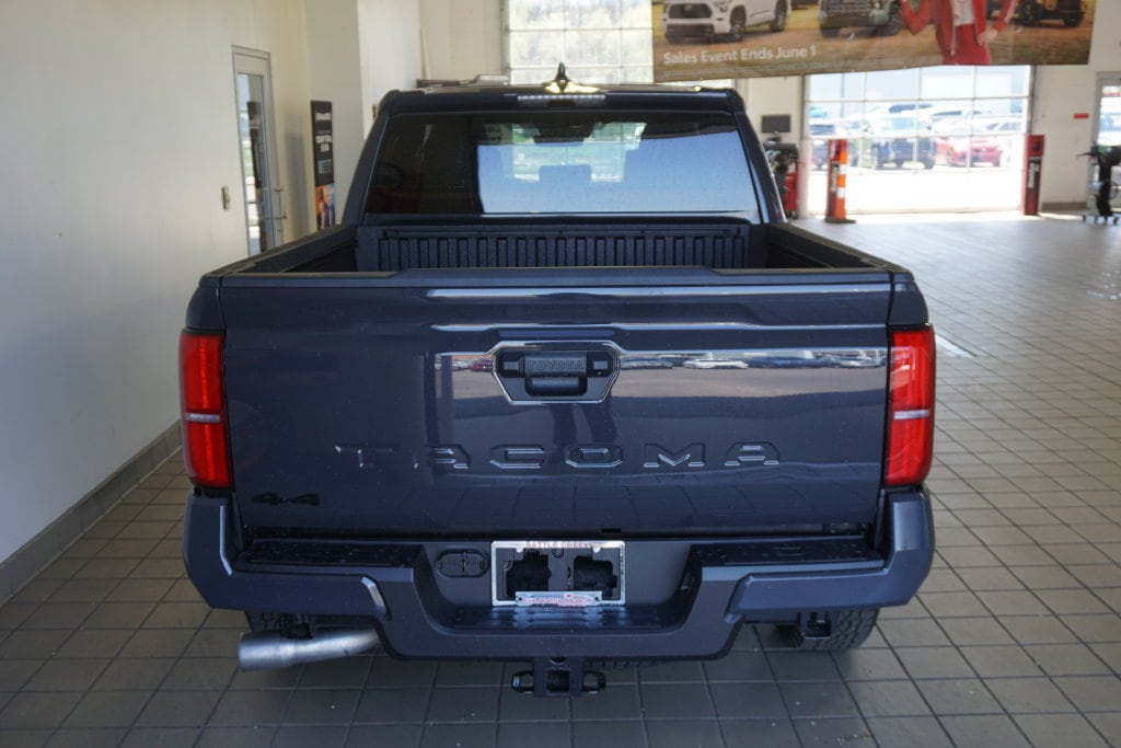 2026 Toyota Tacoma TRD Off Road - Photo 17