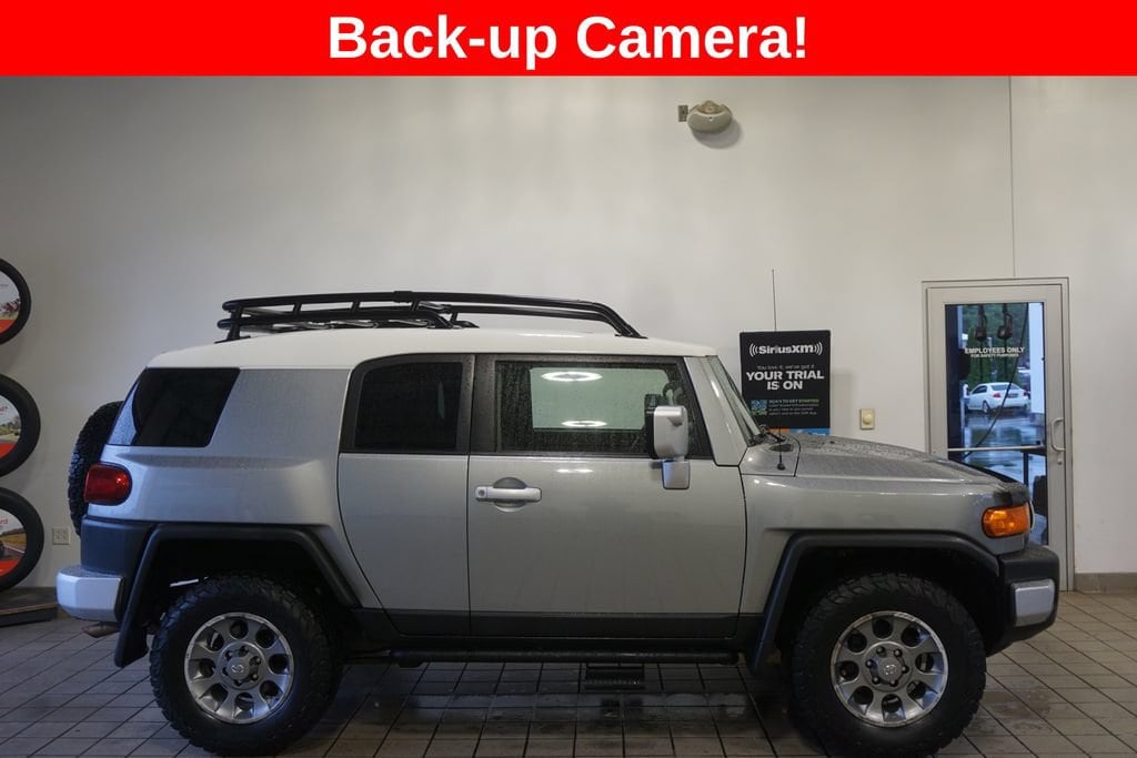 Used 2012 Toyota FJ Cruiser Base with VIN JTEBU4BF2CK122482 for sale in Springfield, MI