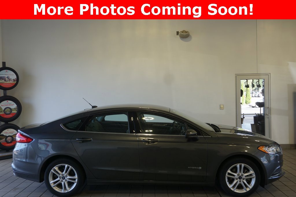 2018 Ford Fusion Hybrid S photo 2