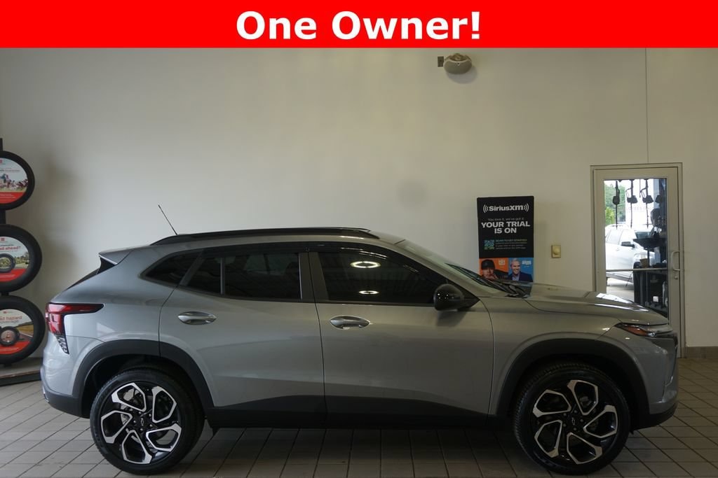 Used 2024 Chevrolet Trax 2RS SUV