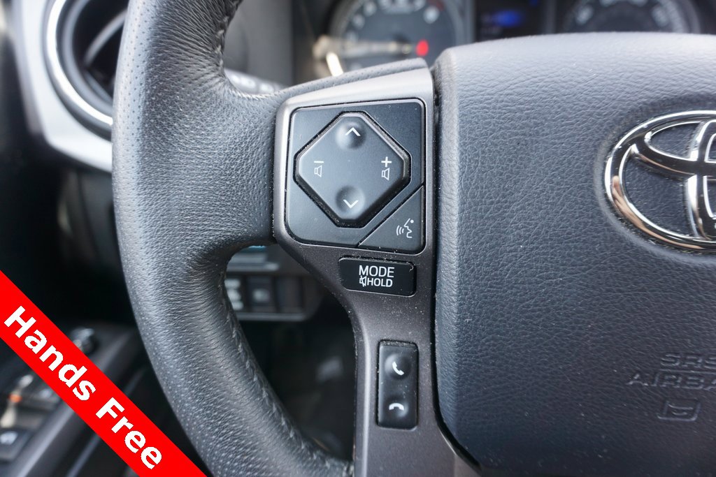 2019 Toyota Tacoma TRD Sport V6 photo 4