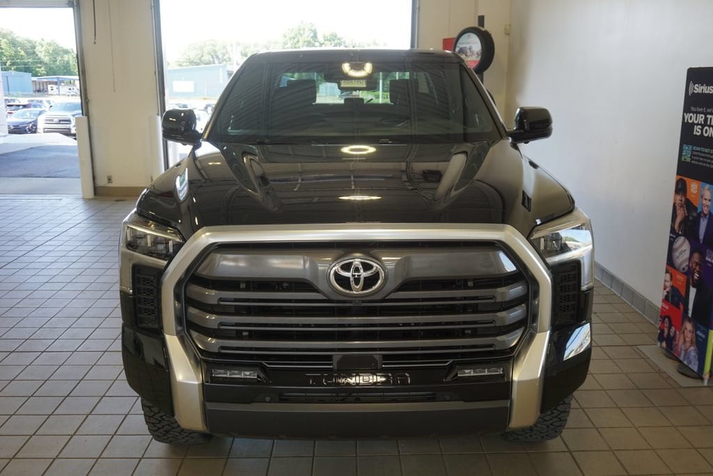 2026 Toyota Tundra Limited - Photo 16