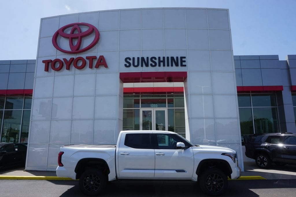 2026 Toyota Tundra PLATINUM CREWMAX 5.5 
