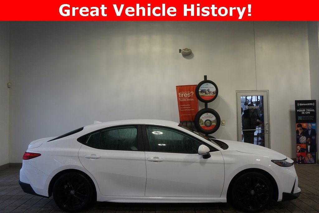 Used 2025 Toyota Camry SE Sedan