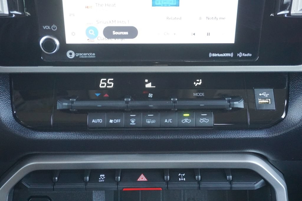 2024 Toyota Tundra SR5 - Photo 11