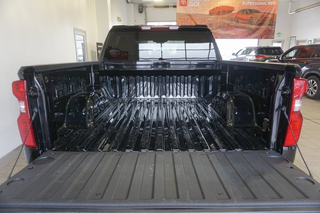 2025 Chevrolet Silverado 1500 LT - Photo 18