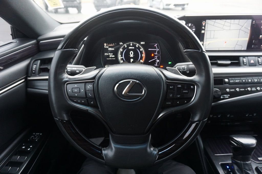 Used 2020 Lexus ES 350 Sedan