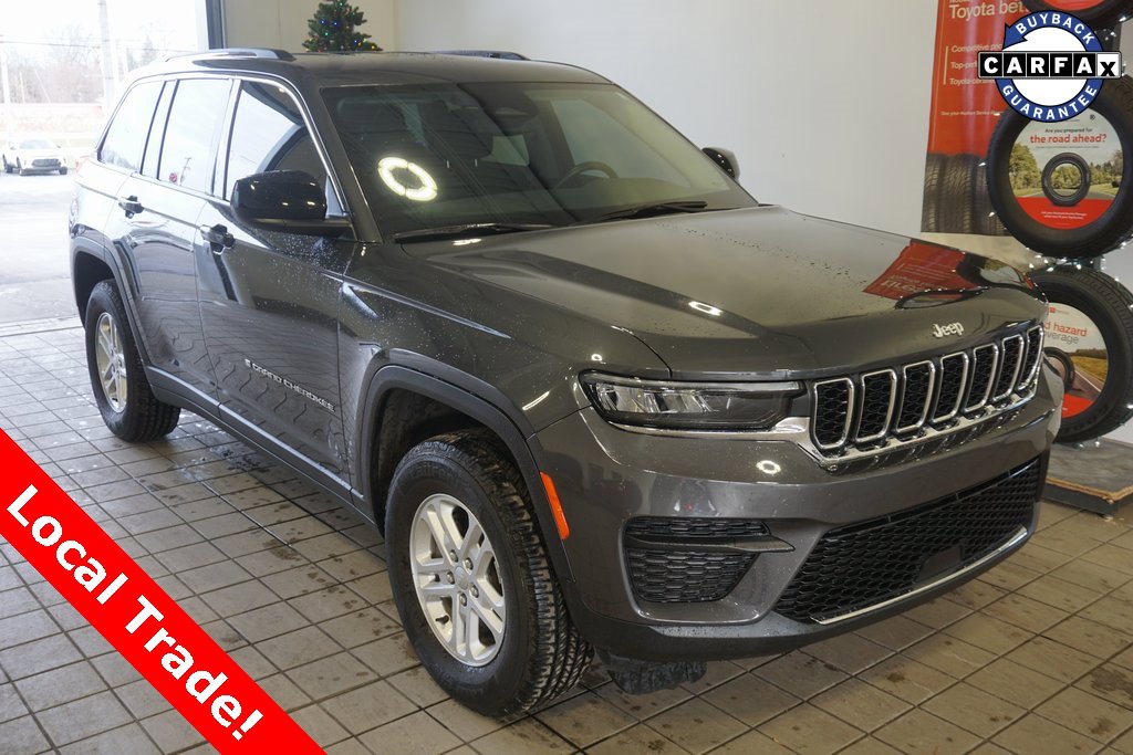 2022 Jeep Grand Cherokee Laredo's photo