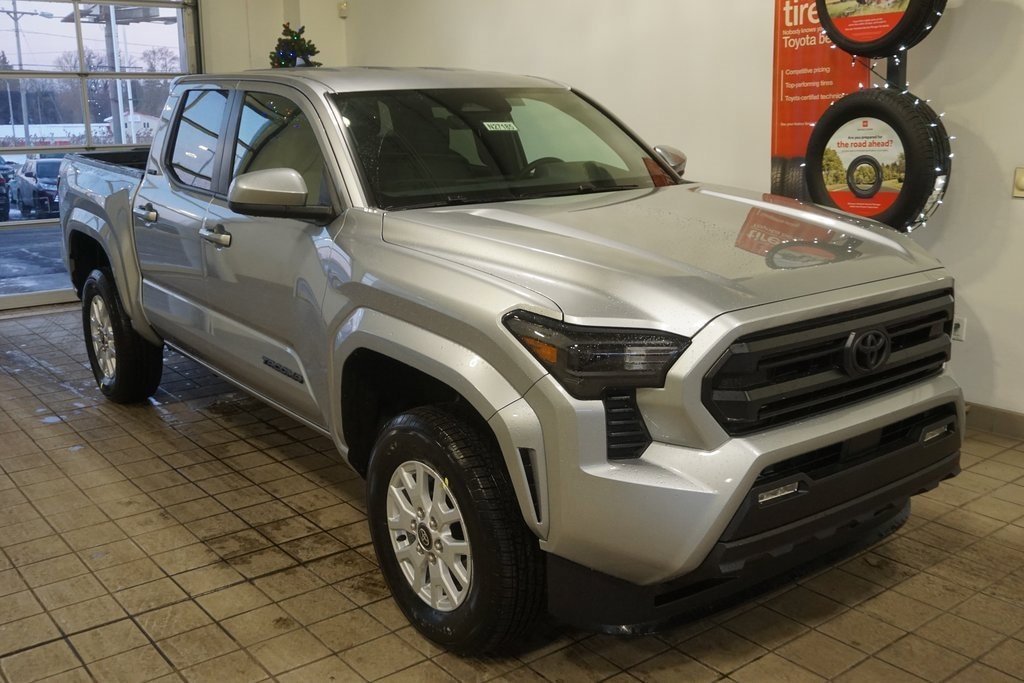 New 2026 Toyota Tacoma SR5 4X4 DOUBLE CAB